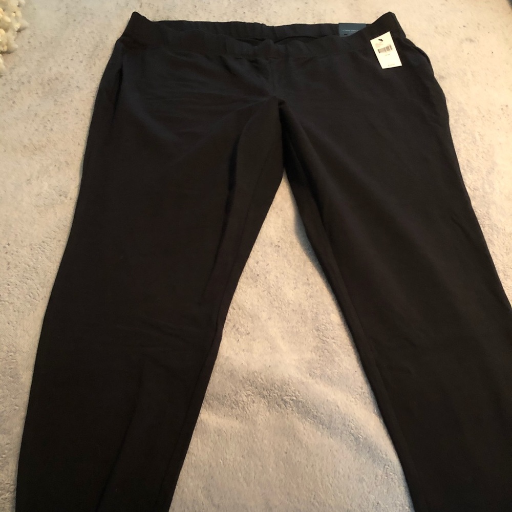 Lane Bryant Livi 7/8 Leggings size 22/24 NWT